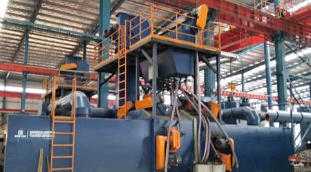 江西定制防腐管材型材Q6920輥道拋丸機(jī)安裝調(diào)試完成